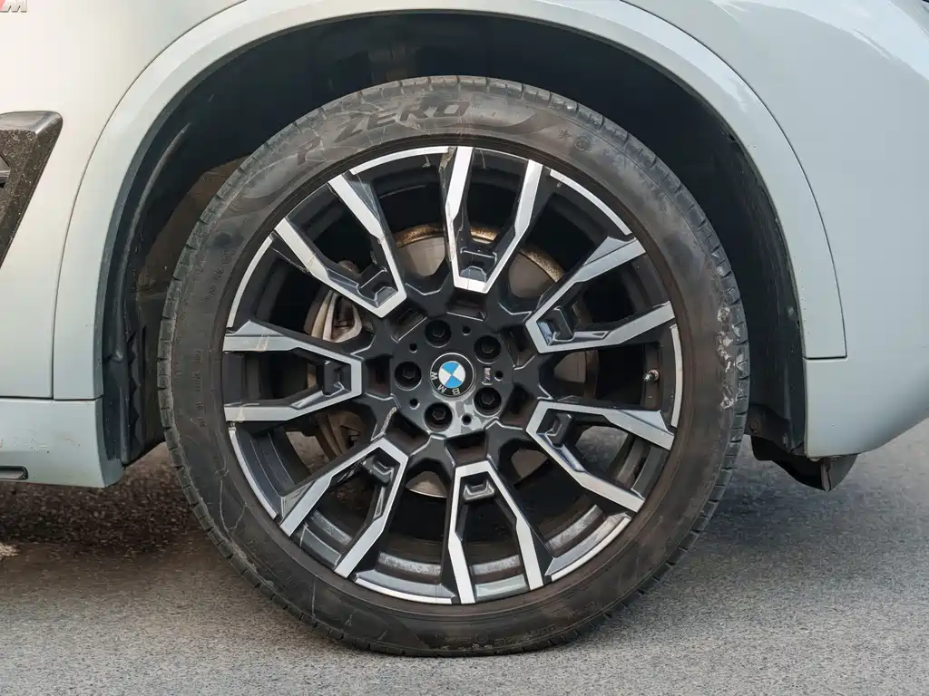 BMW X5 — миниатюра 17
