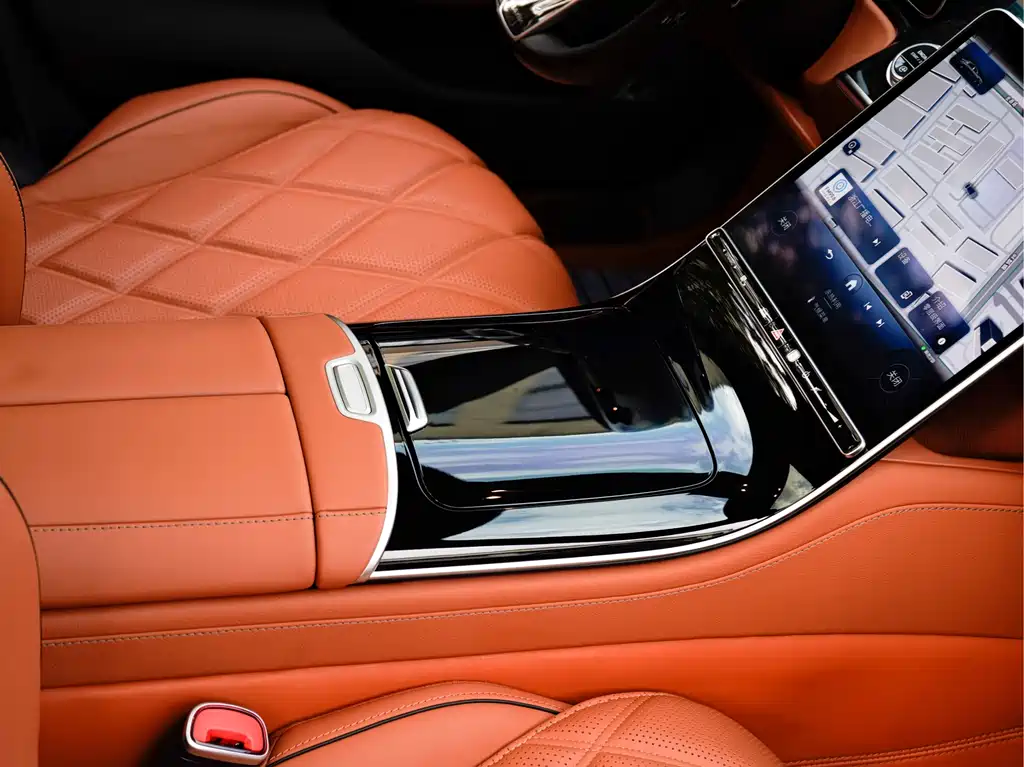 Mercedes-Benz S-Class — миниатюра 13