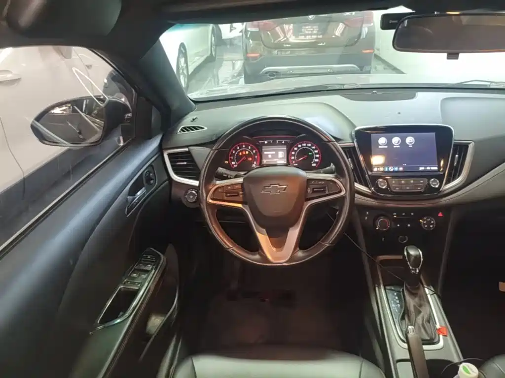 Chevrolet Monza — миниатюра 11