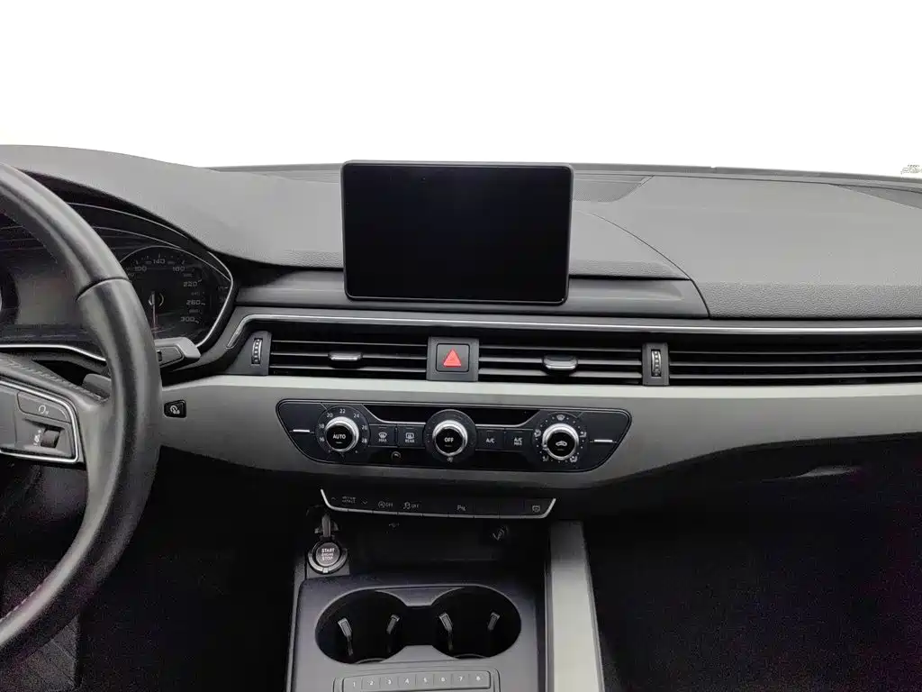 Audi A4L — миниатюра 12