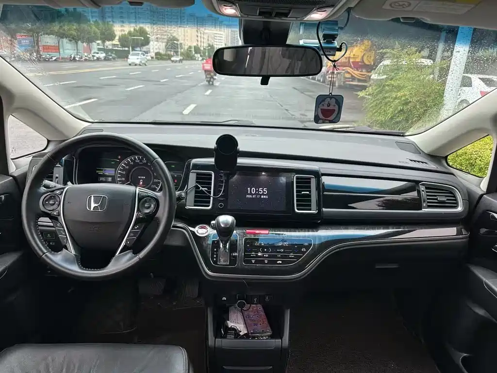 Honda Elysion — миниатюра 4