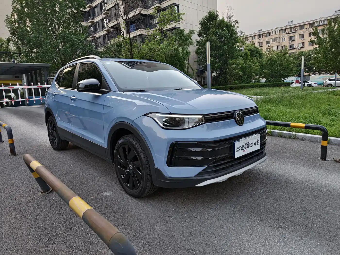 Volkswagen Tharu