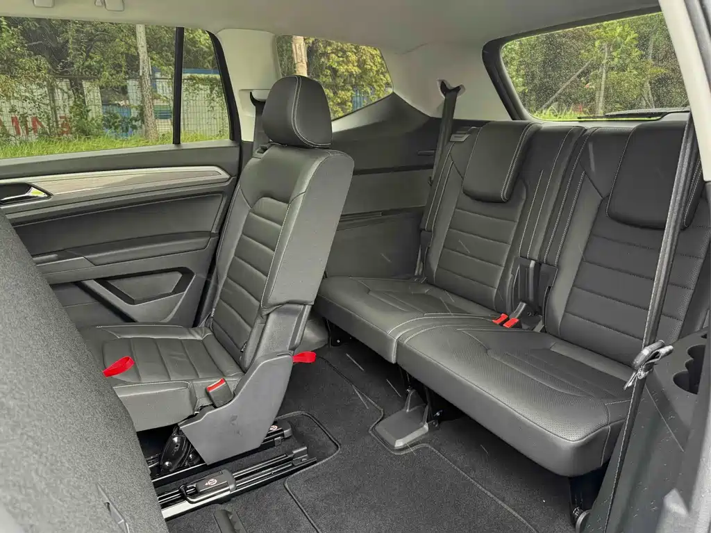 Volkswagen Teramont — миниатюра 12