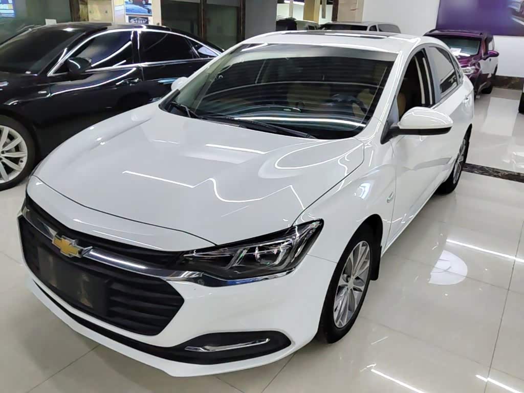 Chevrolet Monza 1.5 л 2022 г. Белый, пробег 48000 км