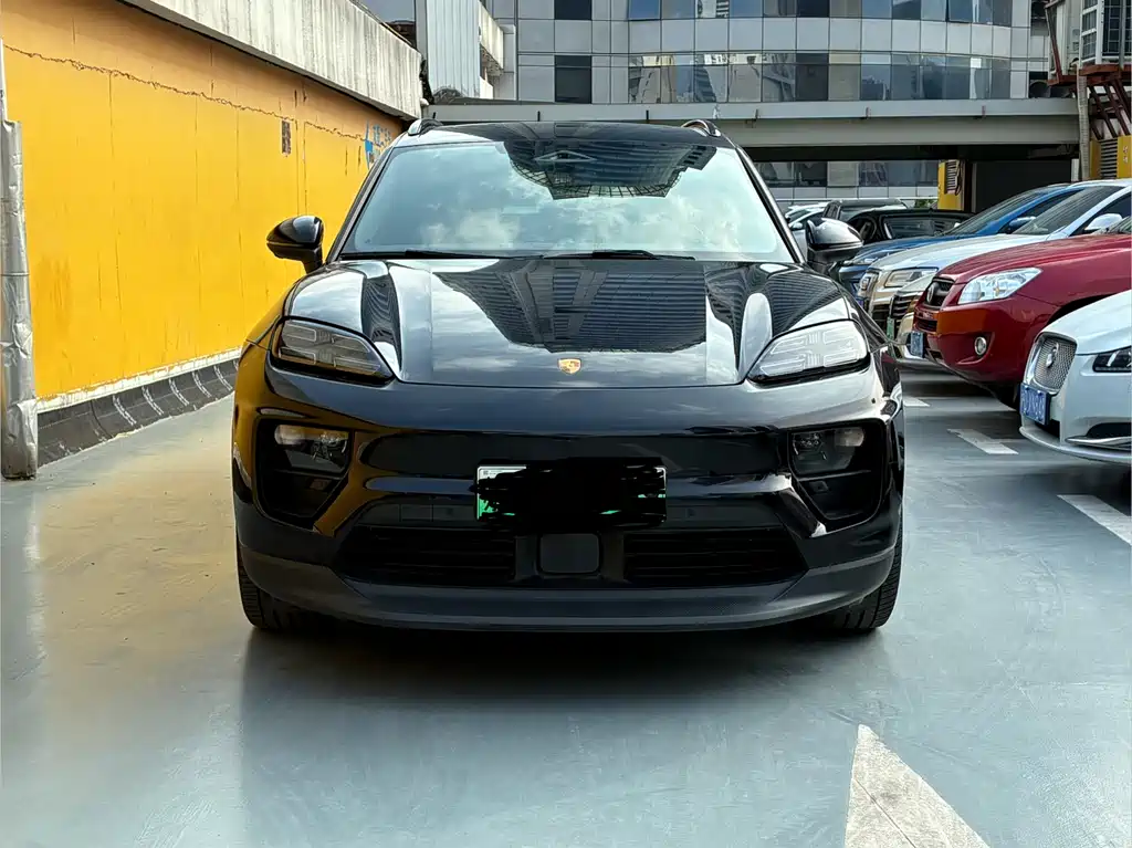 Porsche Macan 2024 Macan 4