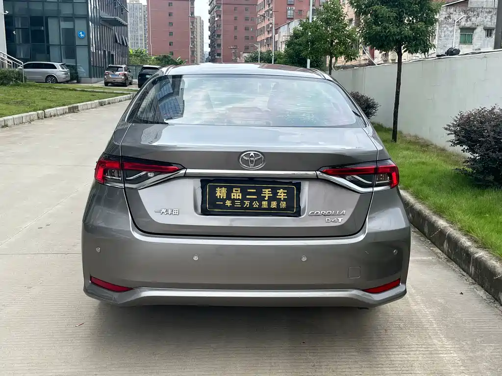 Toyota Corolla — миниатюра 5