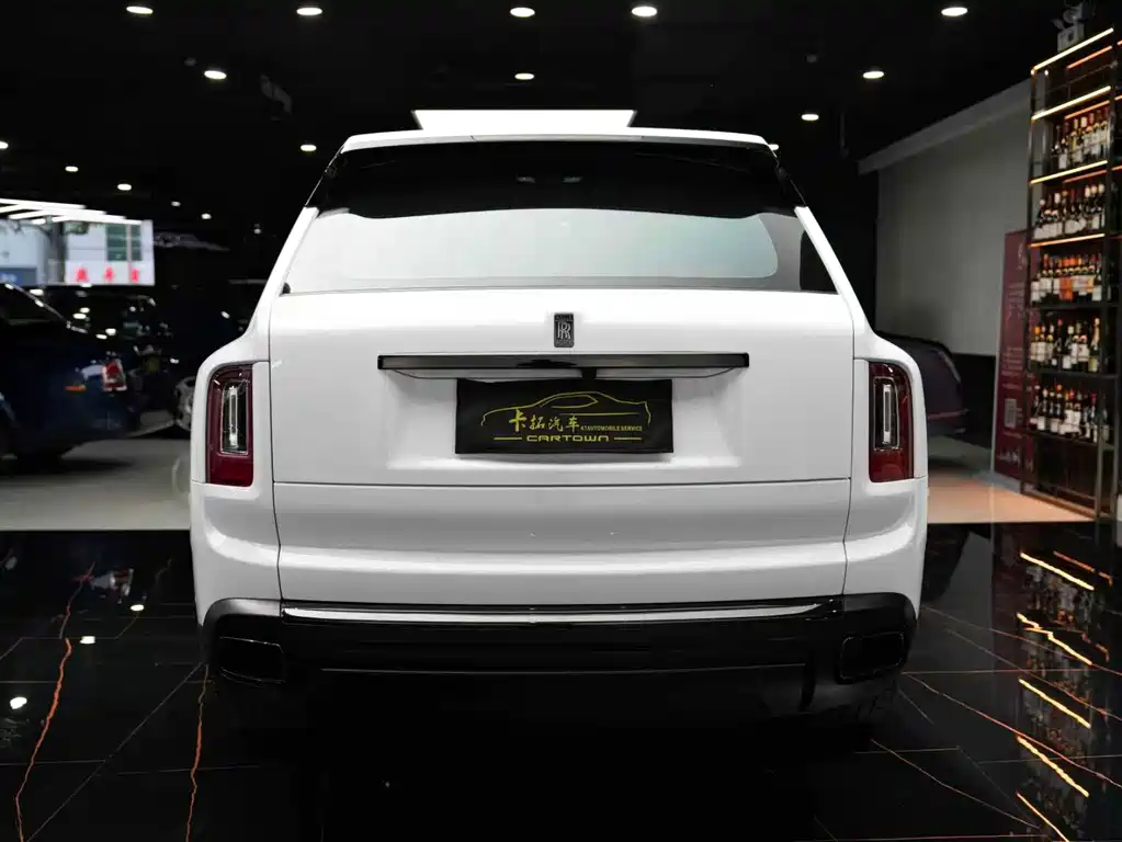Rolls-Royce Cullinan — миниатюра 54