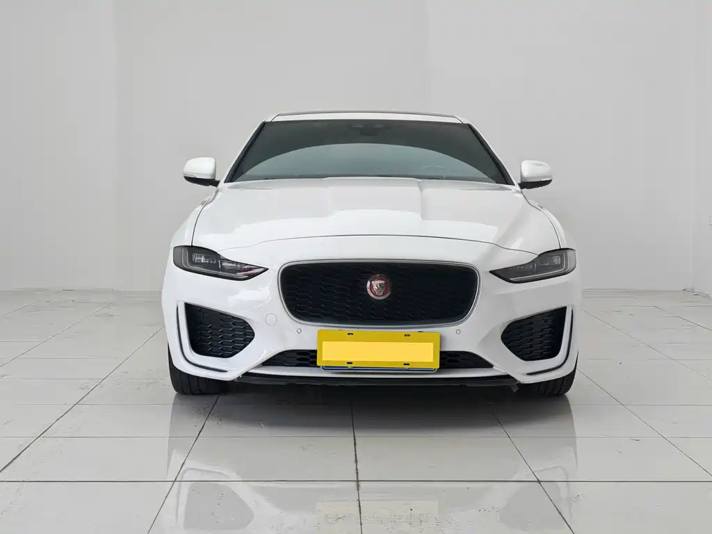 Jaguar XEL — миниатюра 5