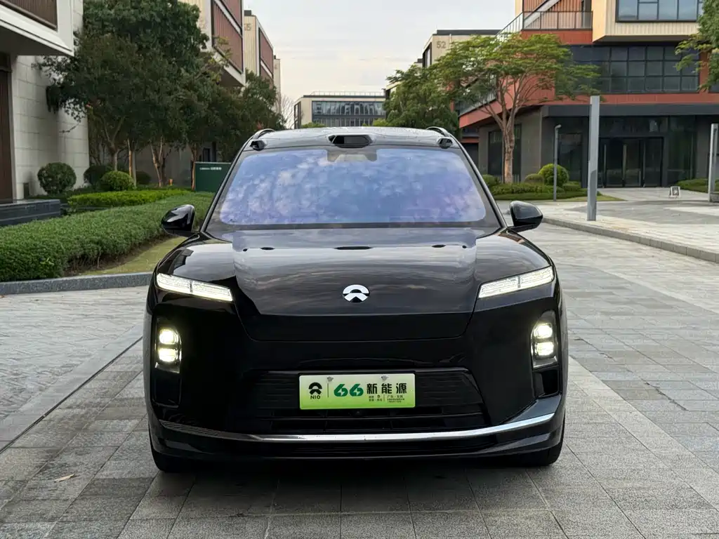 NIO ES8 — миниатюра 2