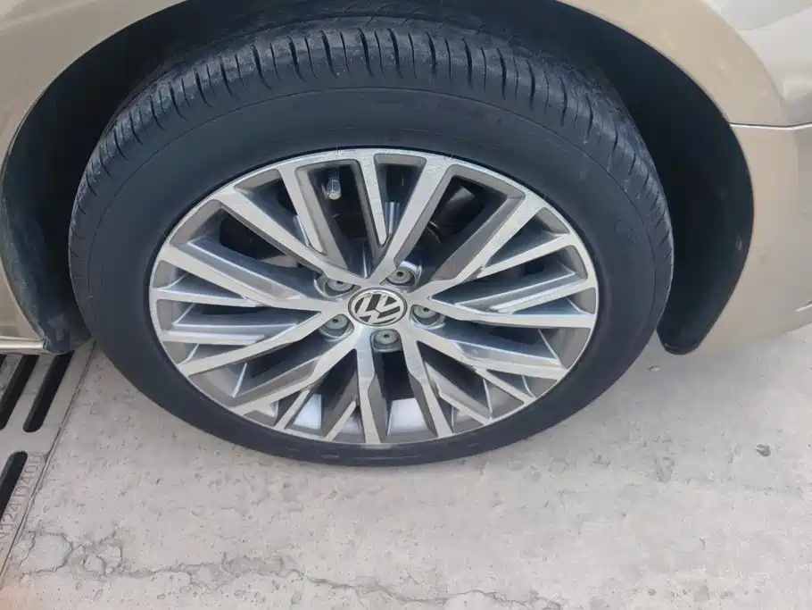 Volkswagen CC — миниатюра 6
