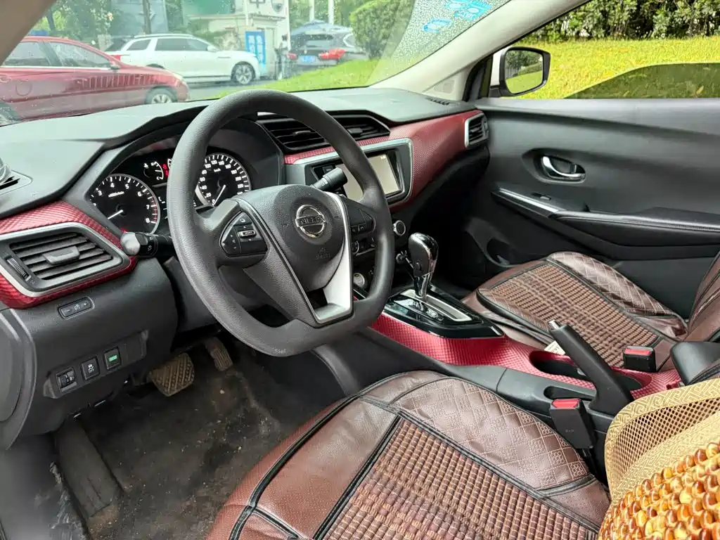 Nissan Bluebird — миниатюра 7