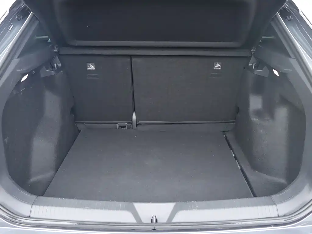 Volkswagen ID.4 X — миниатюра 20
