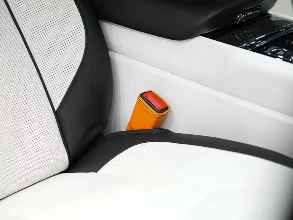 Rolls-Royce Cullinan — миниатюра 39