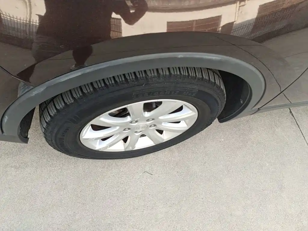 Buick Envision Plus — миниатюра 23