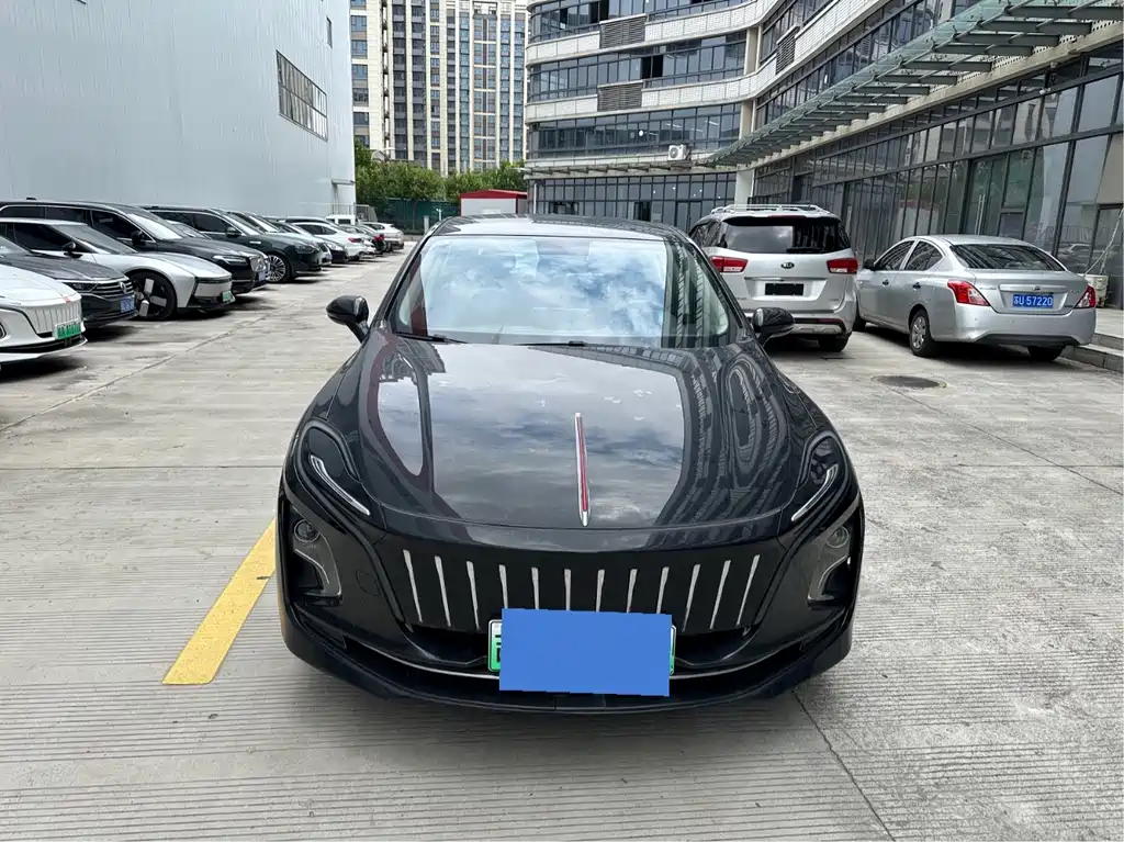 Hongqi Hongqi E-QM5 — миниатюра 2