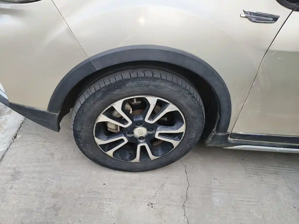 Geely Vision X3 — миниатюра 23