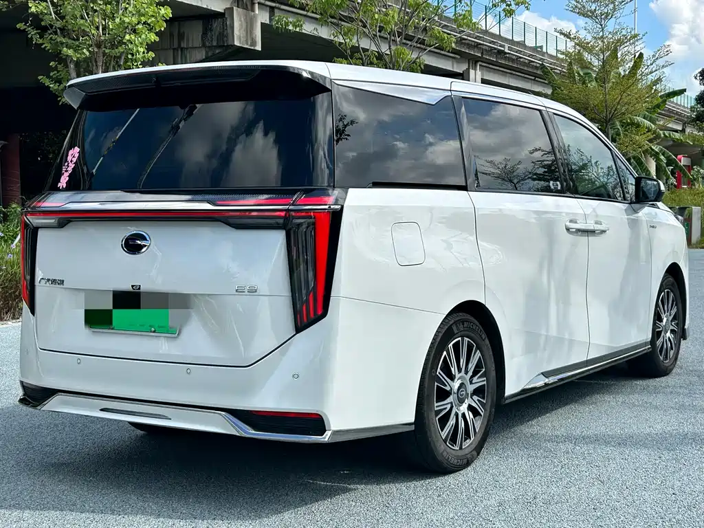 GAC TRUMPCHI E9