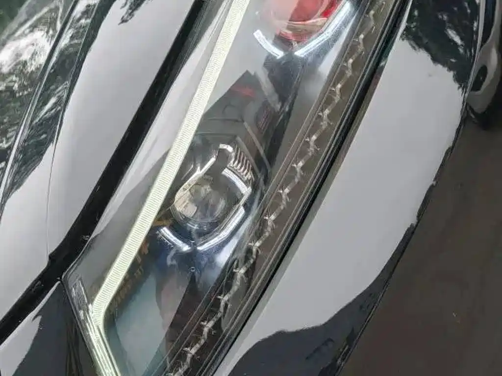 Honda Accord — миниатюра 9