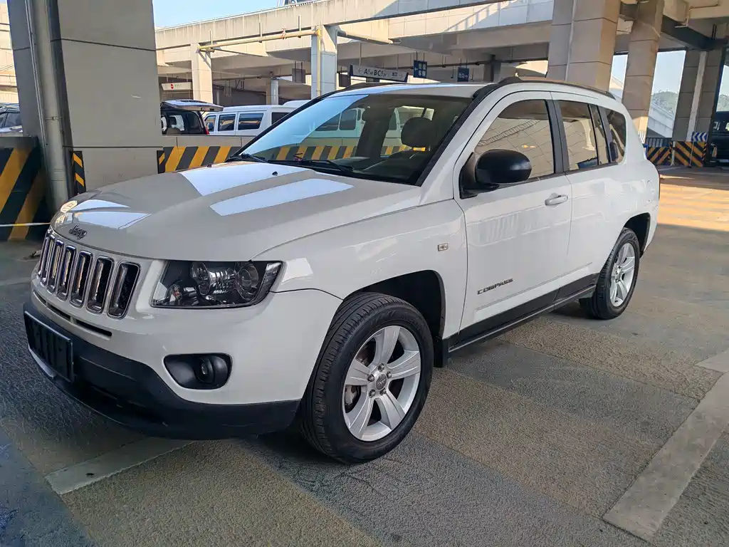 Купить Jeep Compass (Import)