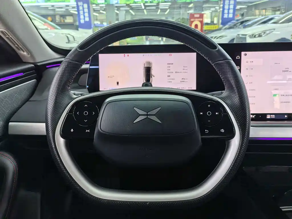 XPeng P7 — миниатюра 12