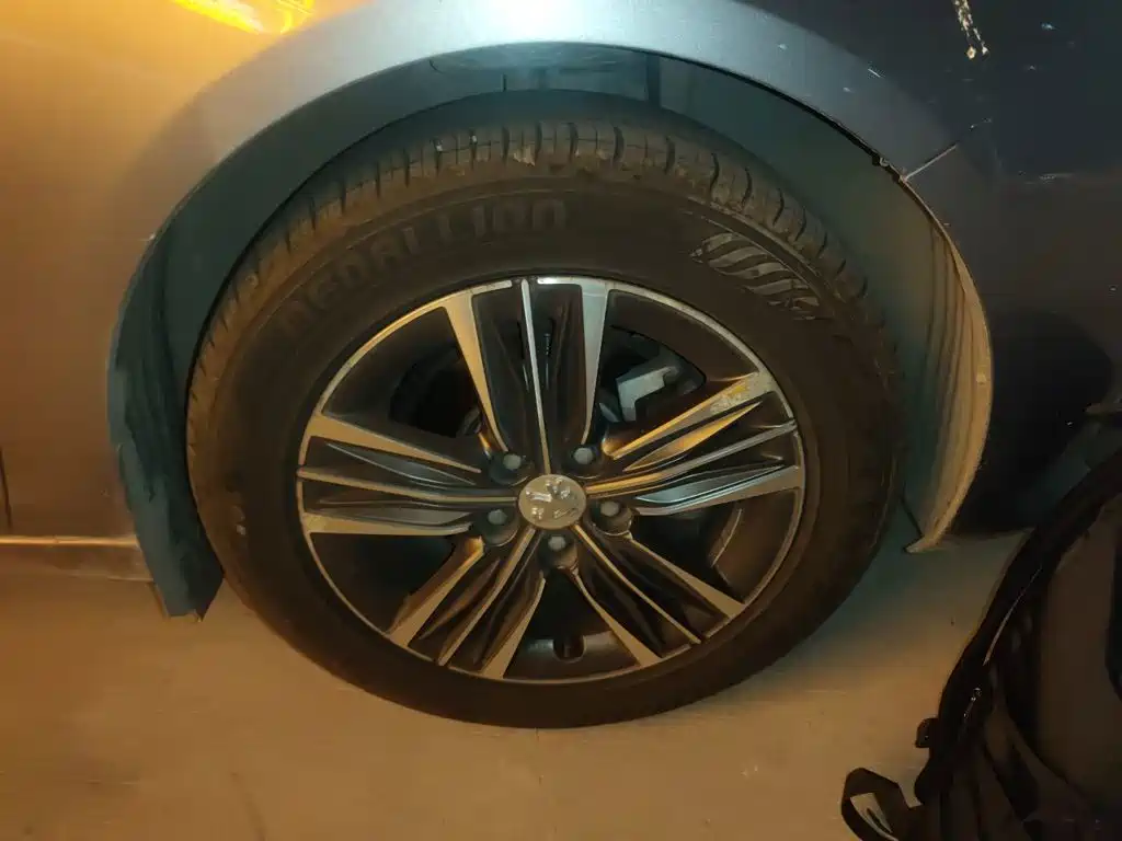 Peugeot 308 — миниатюра 8