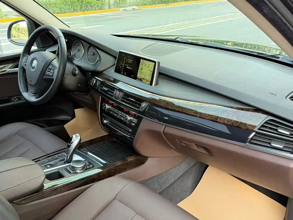 BMW X5 (Import) — миниатюра 19