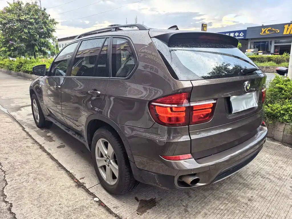 BMW X5 (Import) — миниатюра 9