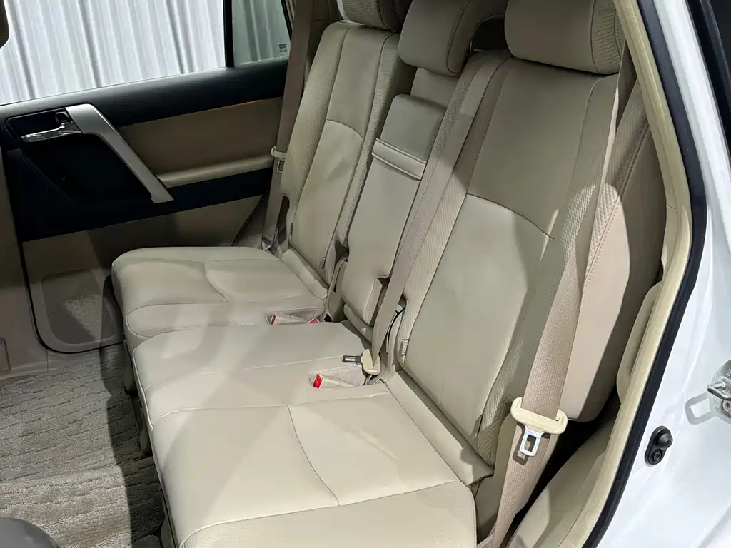 Toyota Prado — миниатюра 16