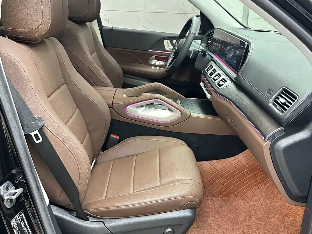 Mercedes-Benz GLE (Import) — миниатюра 13