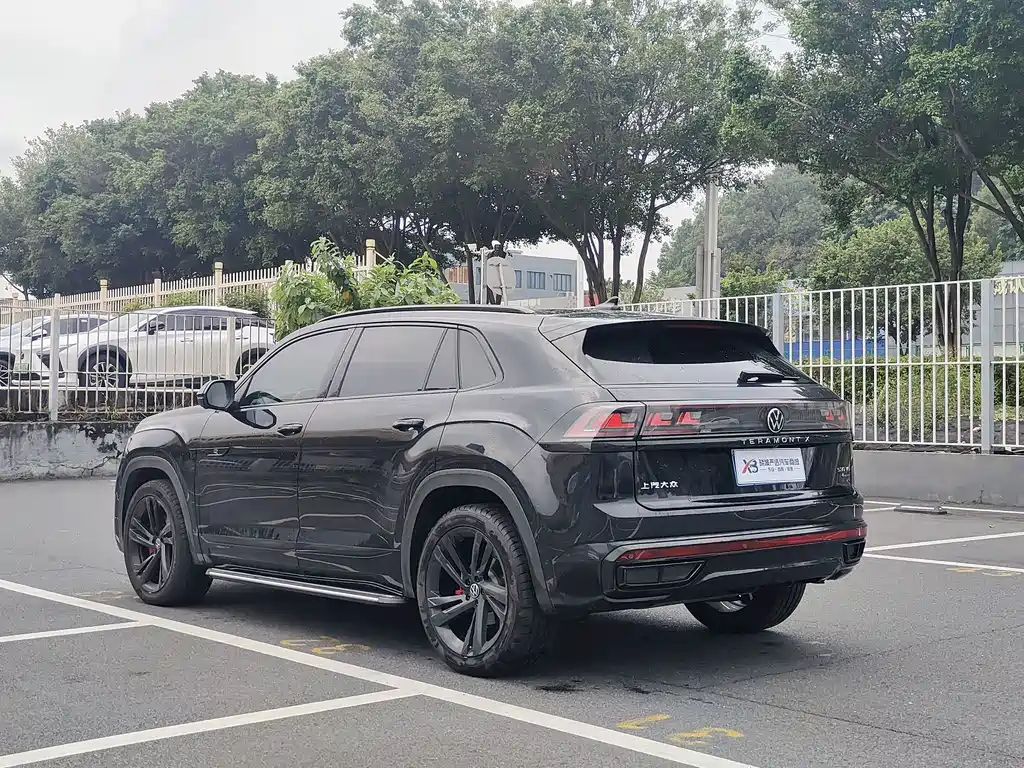 Volkswagen Teramont — миниатюра 3