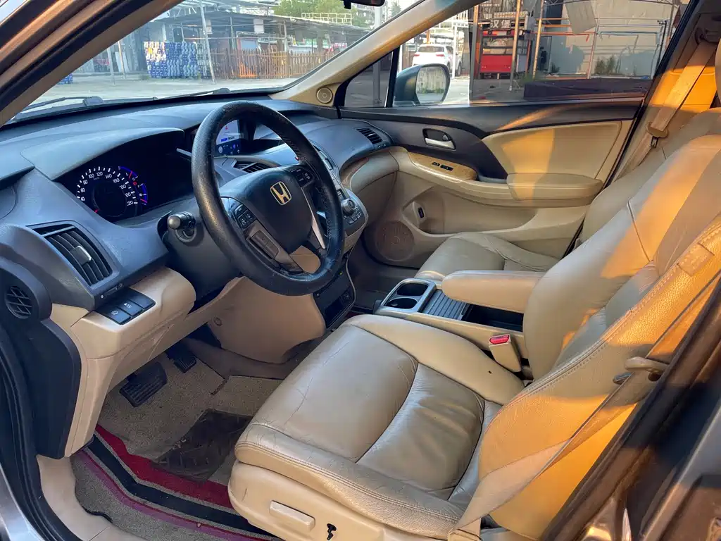 Honda Odyssey — миниатюра 9