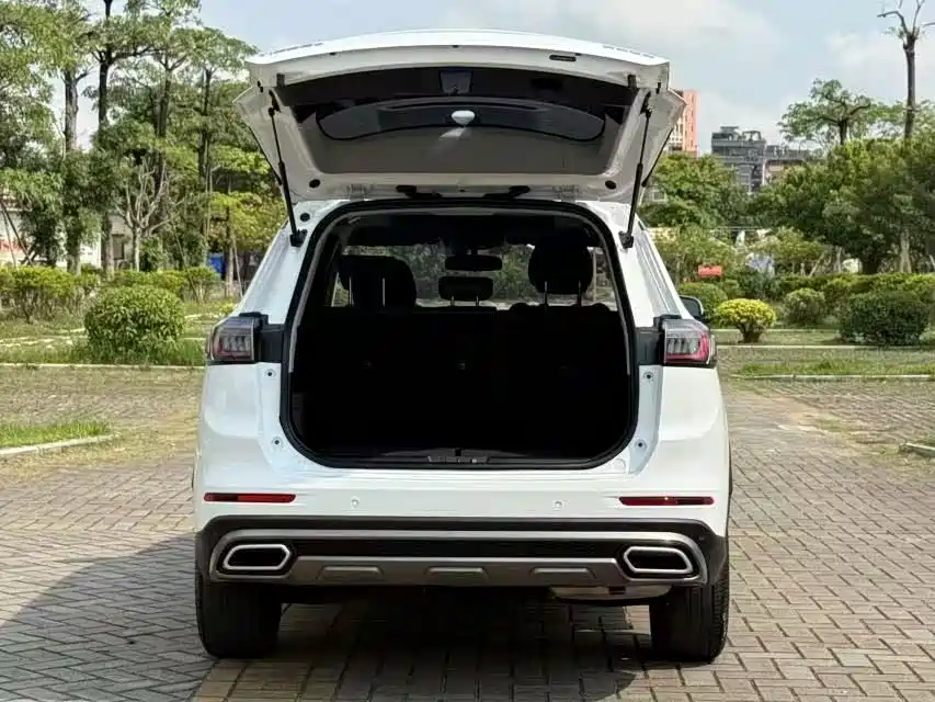 Chery Tiggo 8 — миниатюра 10