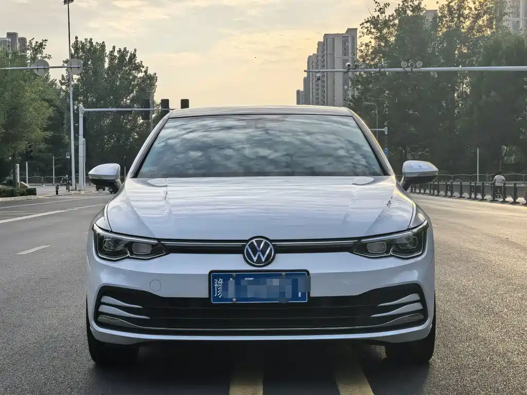 Volkswagen Golf — миниатюра 3