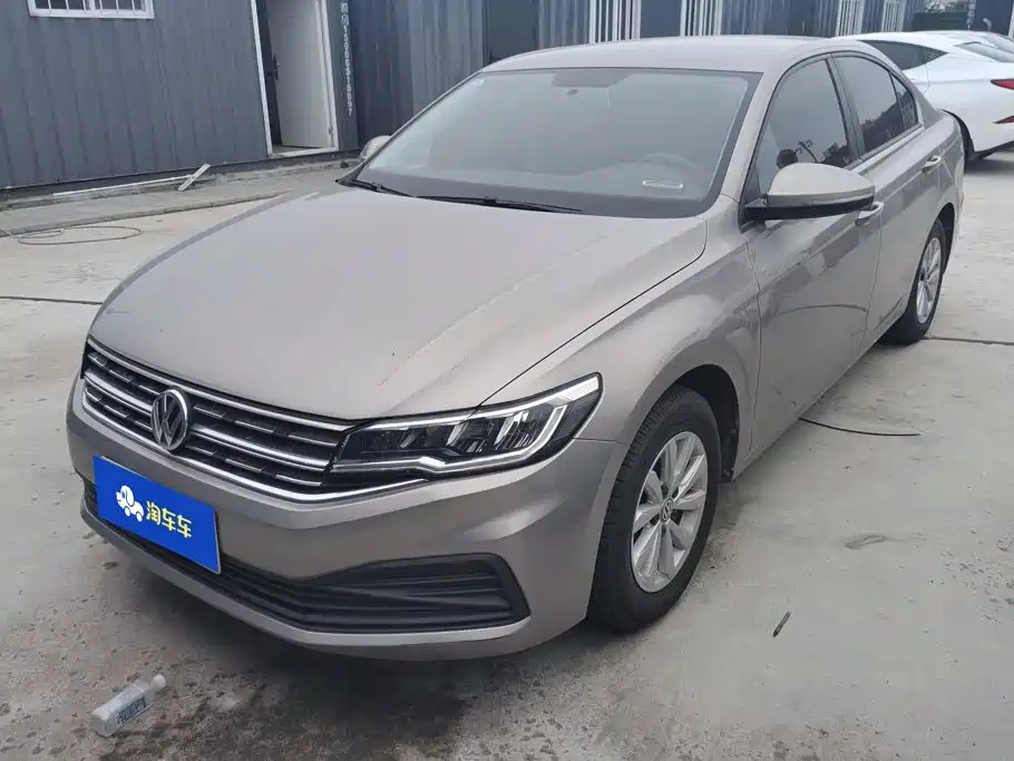 Volkswagen Bora — миниатюра 2