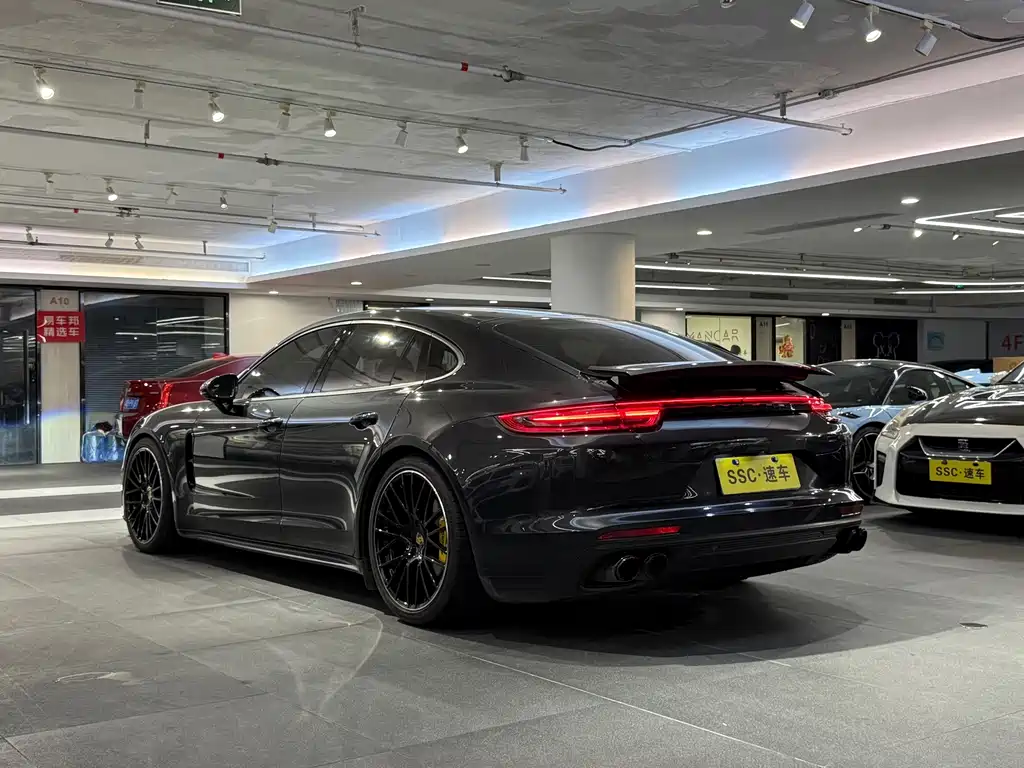 Porsche Panamera — миниатюра 6