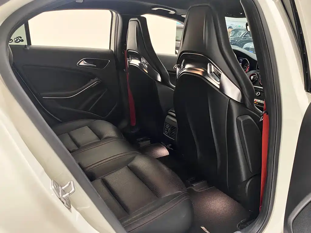 Mercedes-Benz A-Class AMG (Import) — миниатюра 12
