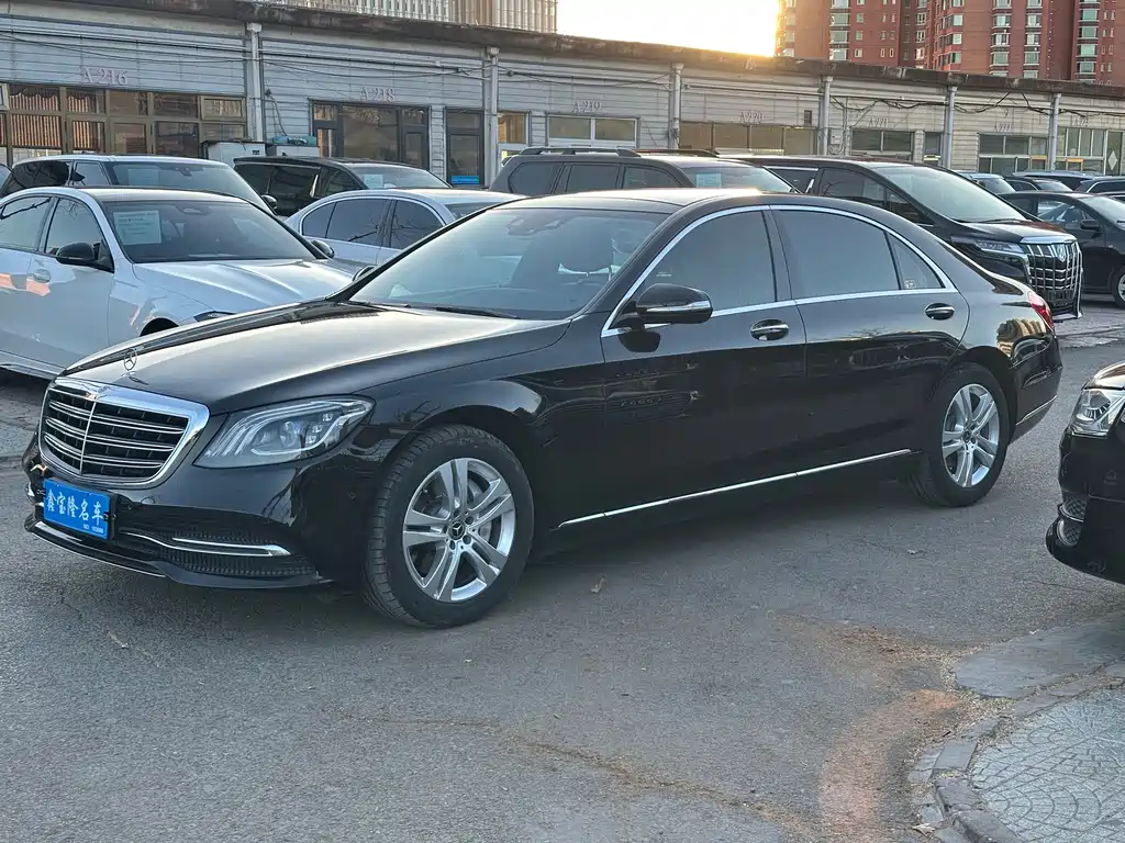 MERCEDES-BENZ S CLASS