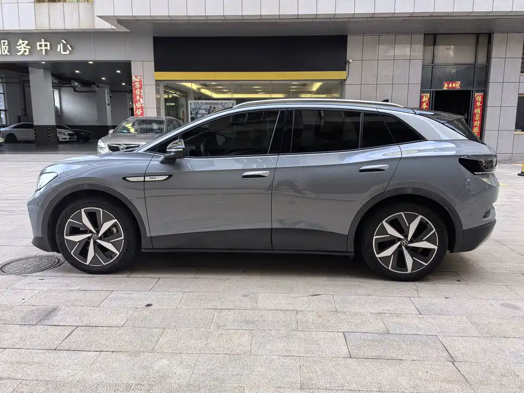 Volkswagen ID.4 Crozz — миниатюра 2