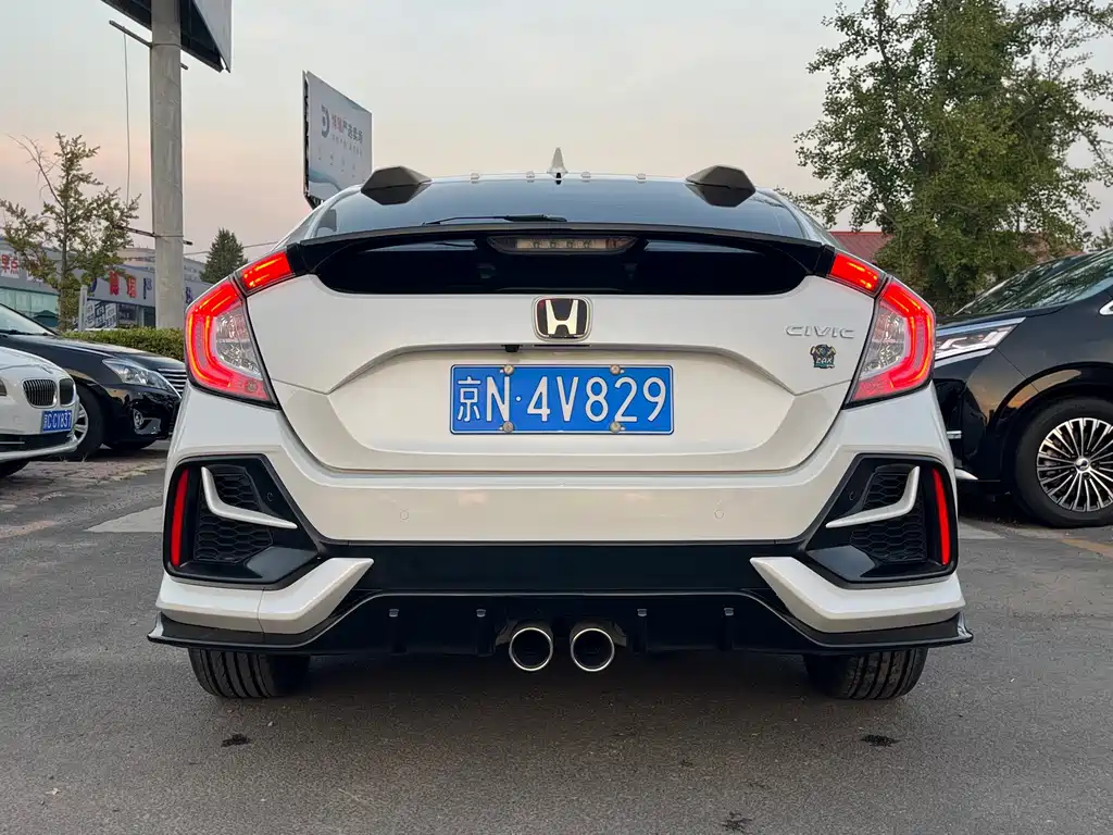Honda Civic — миниатюра 7