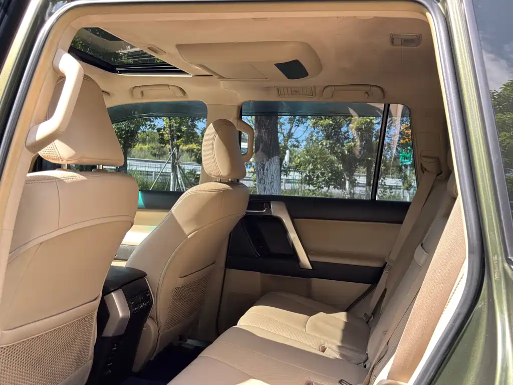 Toyota Prado — миниатюра 12