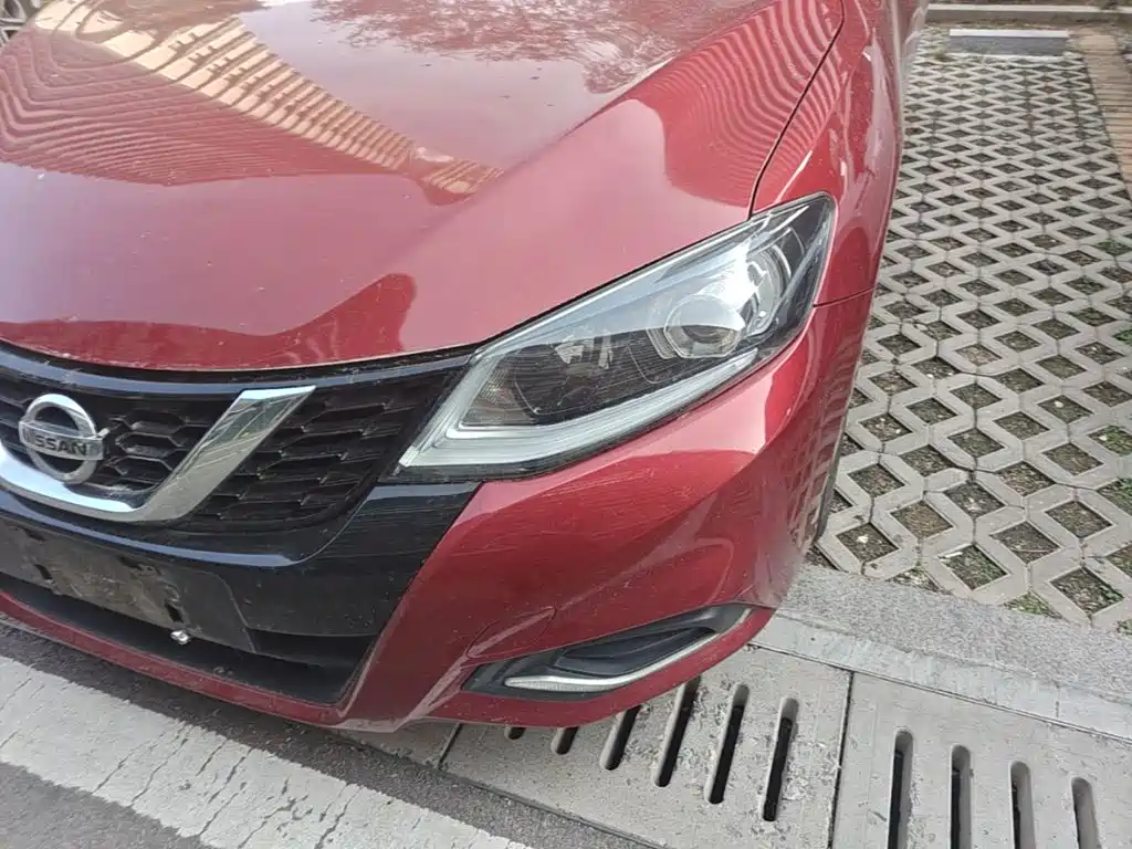 Nissan Tiida — миниатюра 24