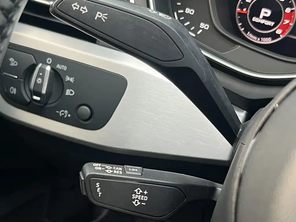 Audi A4L — миниатюра 15
