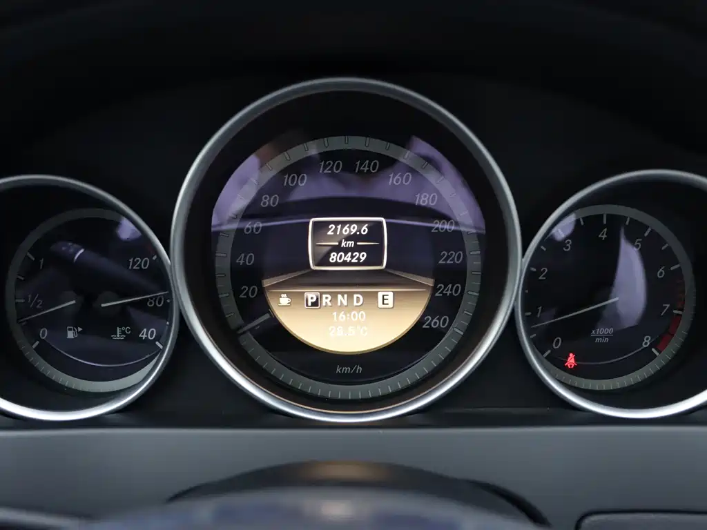 Mercedes-Benz C-Class — миниатюра 17