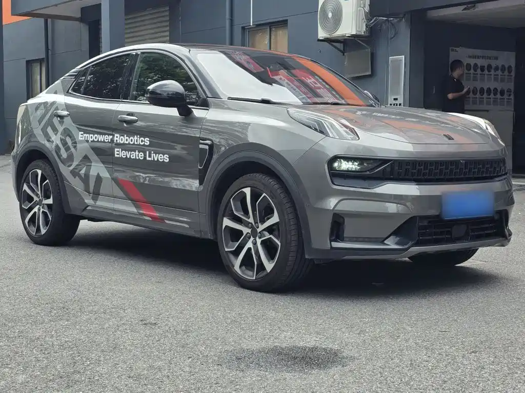 Lynk & Co 05 — миниатюра 7