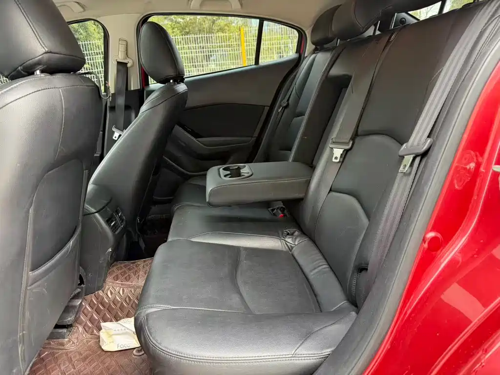 Mazda Mazda3 3 2017 2.0L AT Sport VI