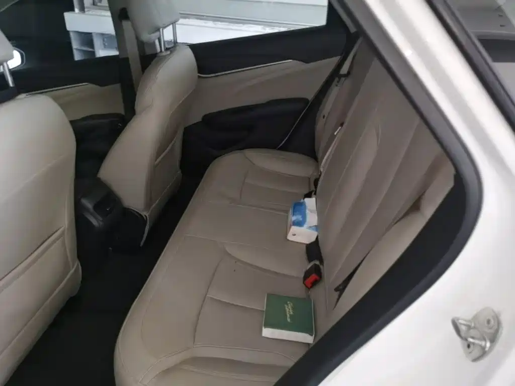 Buick Excelle — миниатюра 22