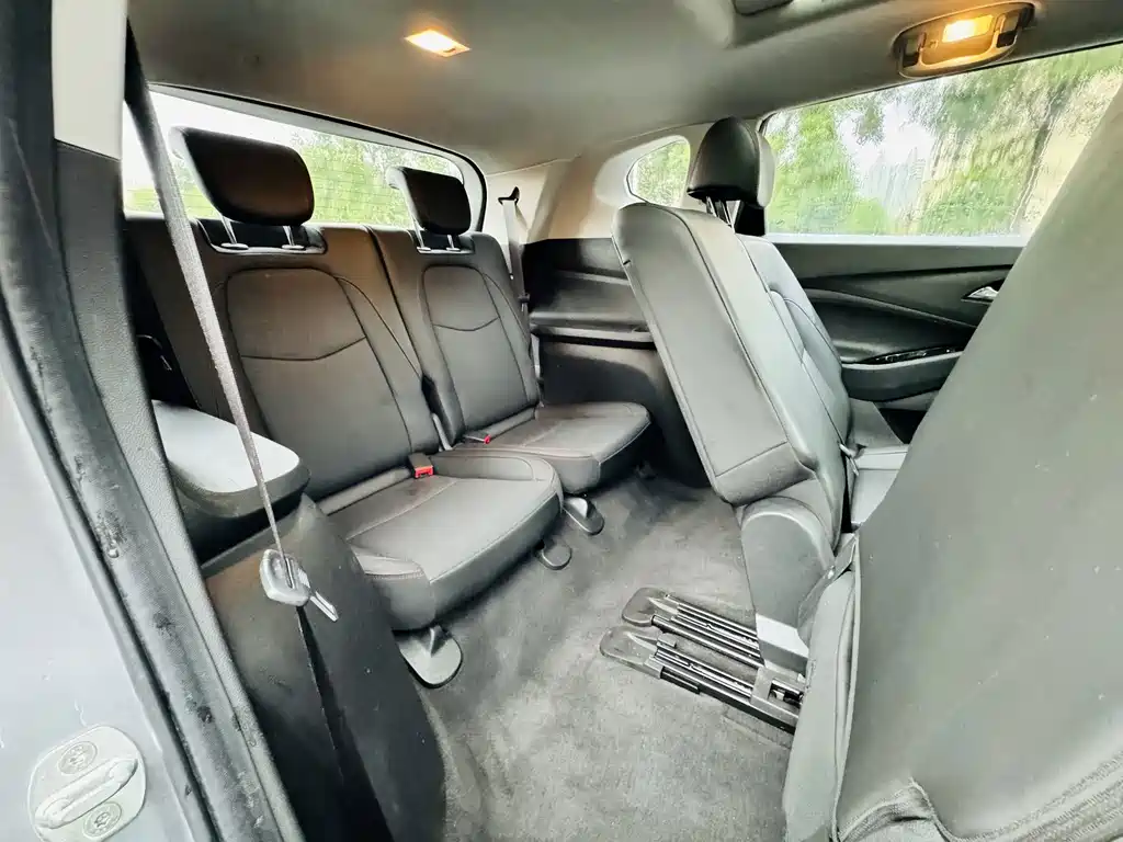 Chevrolet Volando — миниатюра 14
