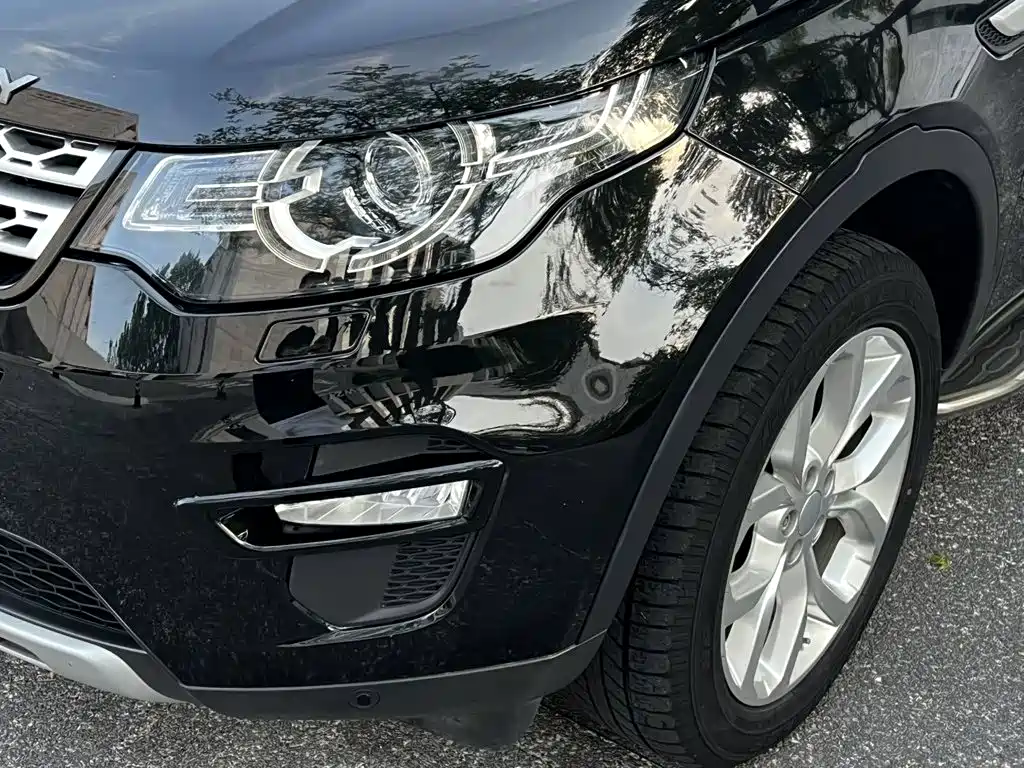 Land Rover Discovery Sport — миниатюра 4