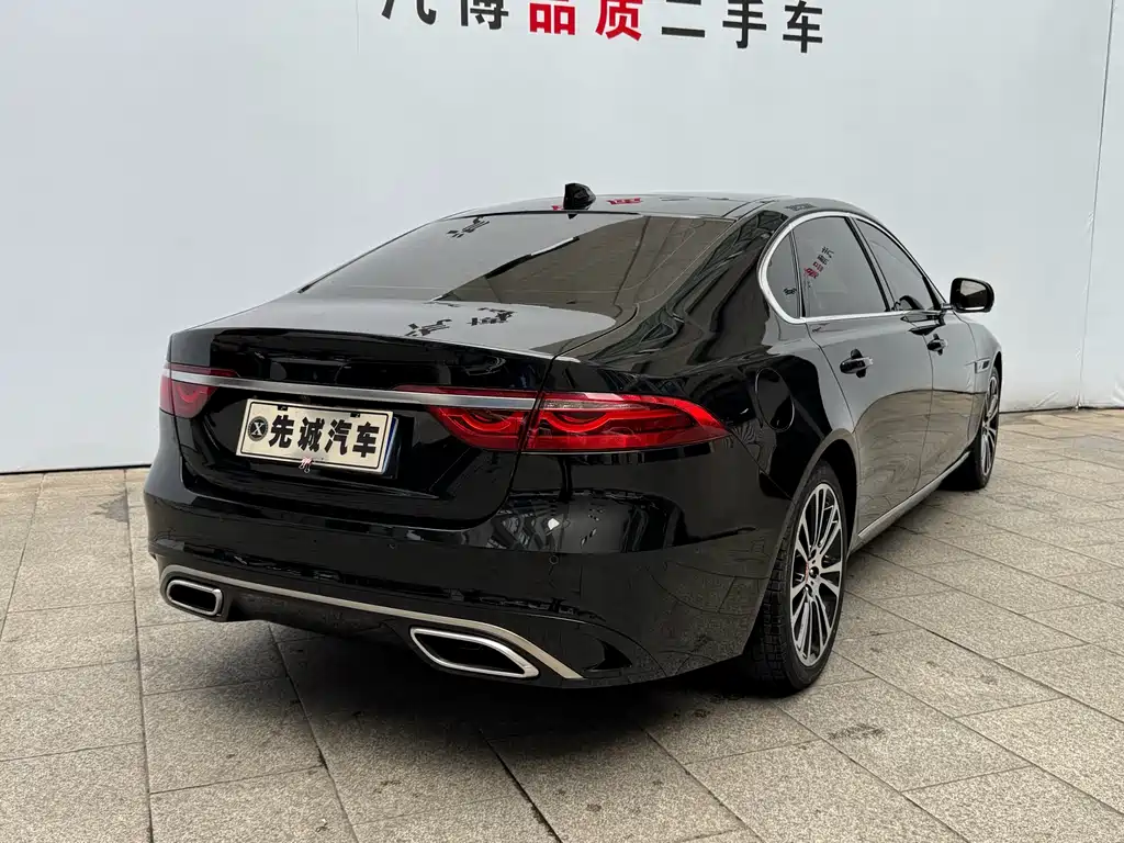 Jaguar XFL 2023 XFL 2.0T P250 Premium Luxury