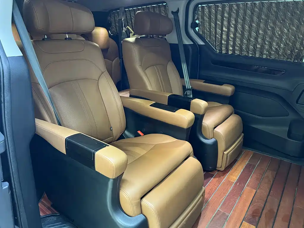 SAIC MAXUS CHASE G10